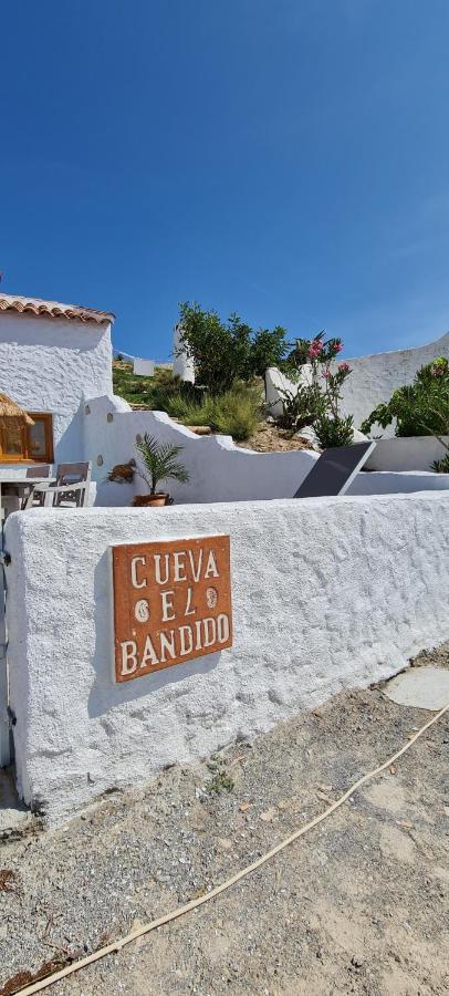 Cuevas Los Coloraos - El Bandido Villanueva de las Torres Extérieur photo
